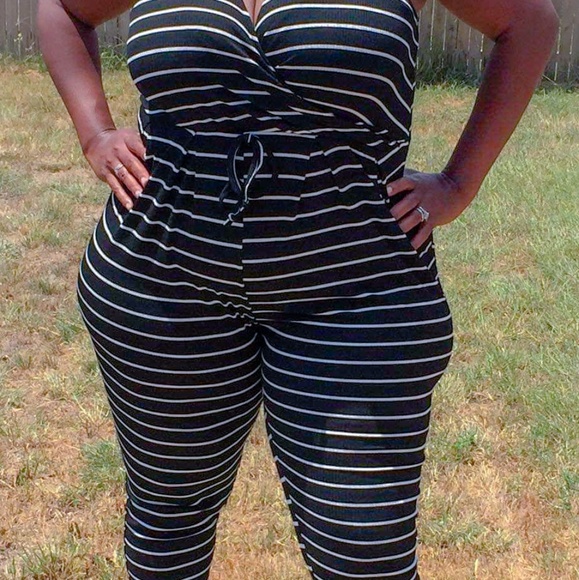 Stripe Jumpsuit - Picture 2 of 2